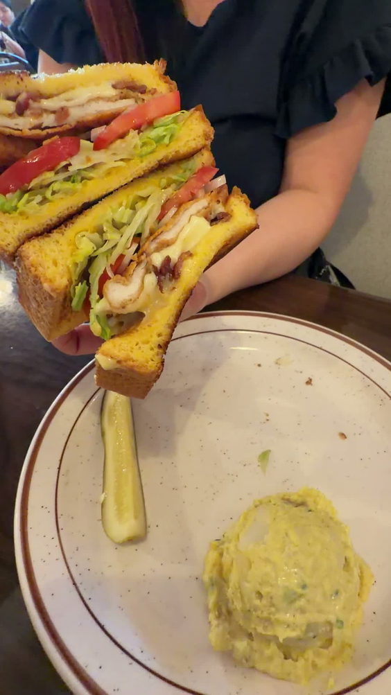Winnie & Ethel’s Diner