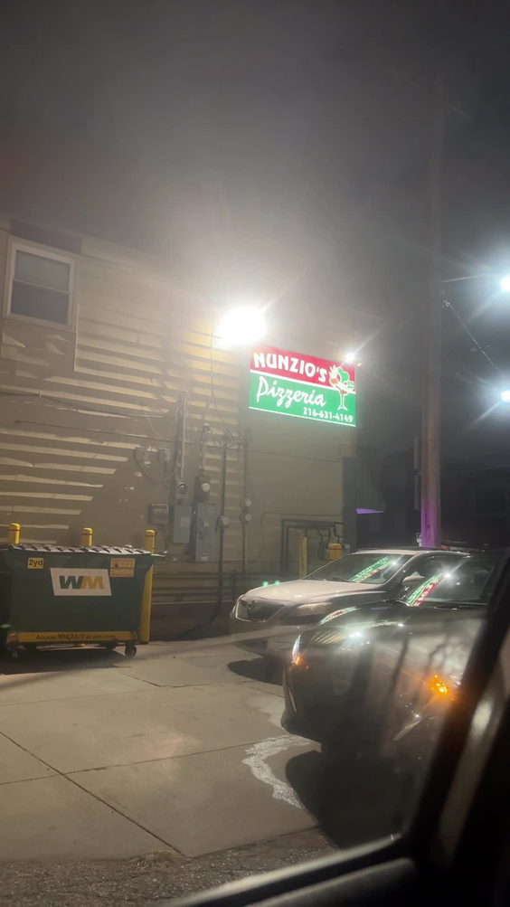 Nunzio's Pizzeria