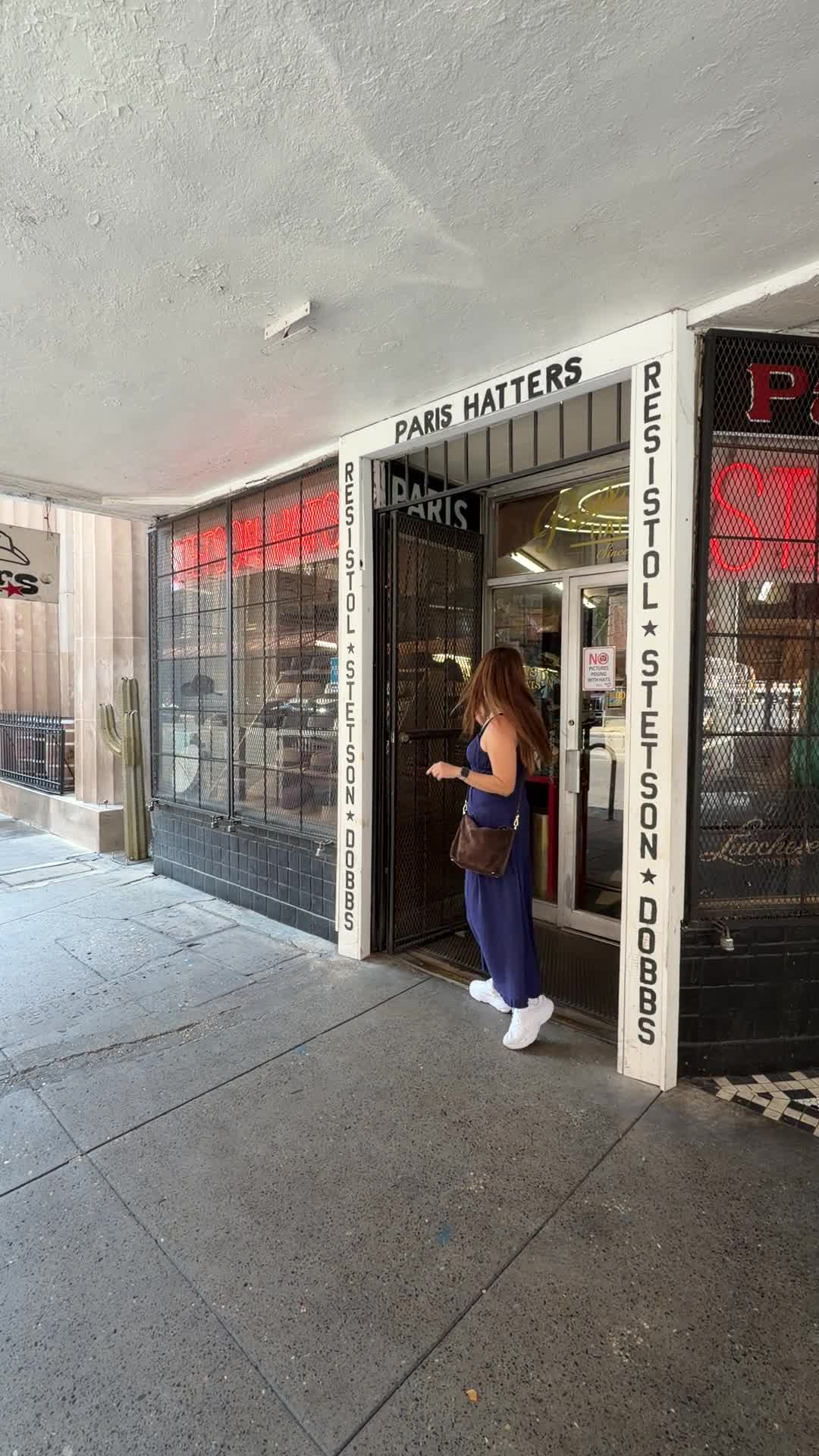 Paris hattera