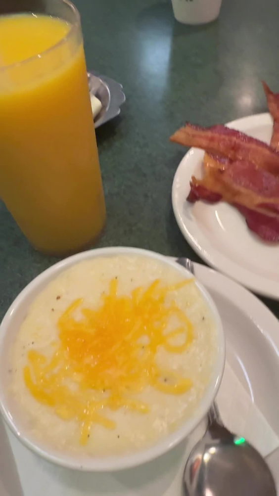 Metro Diner