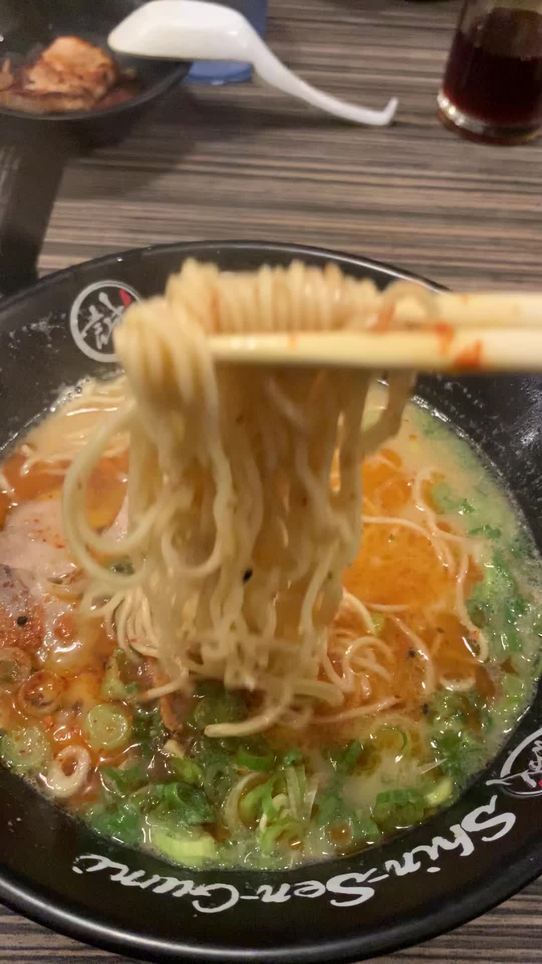 Shin-Sen-Gumi Hakata Ramen