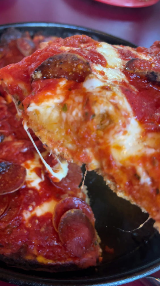 Pequod's Pizza