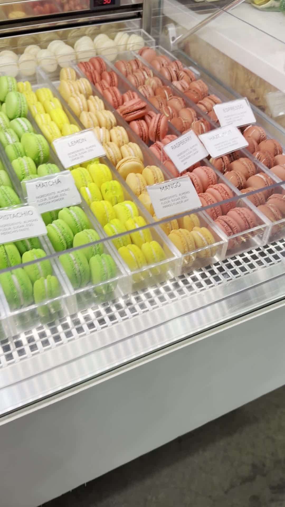 Video review of Ba Le