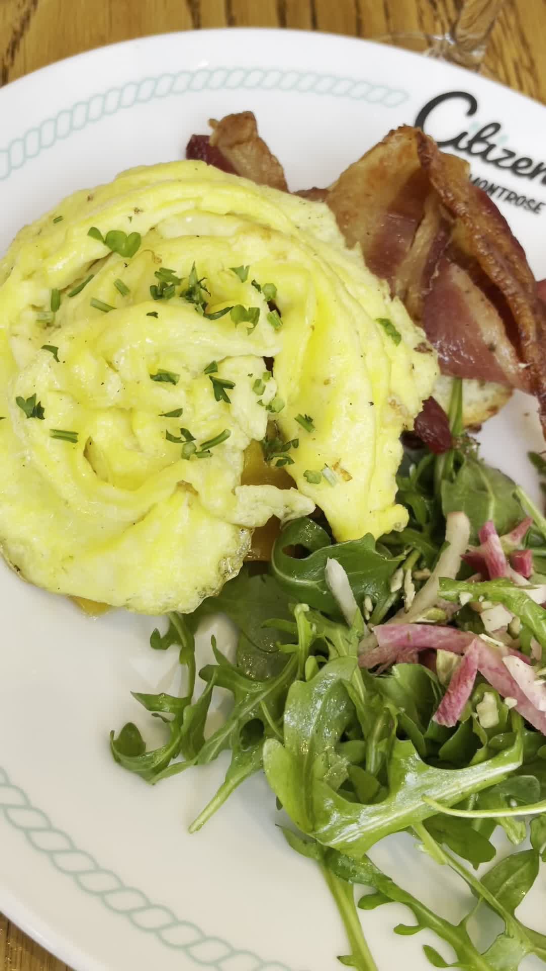 Video review of Citizen Of Montrose, A Breakfast Restaurant & Cafe