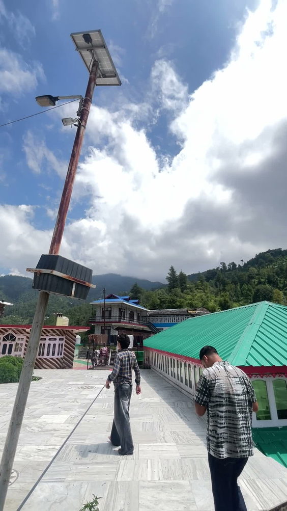 City Moment · Solan