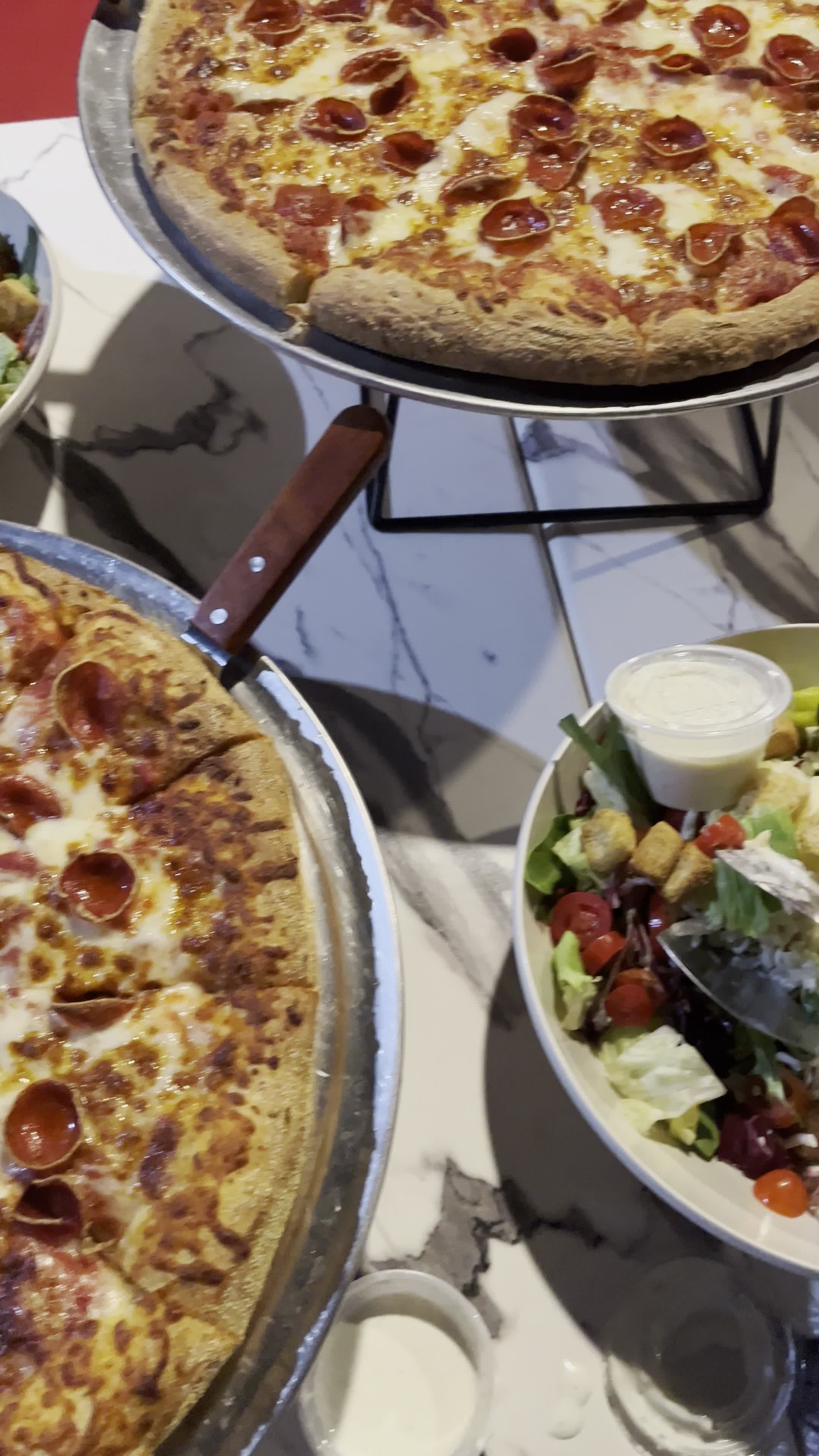 Baby Bros Pizza & Wings