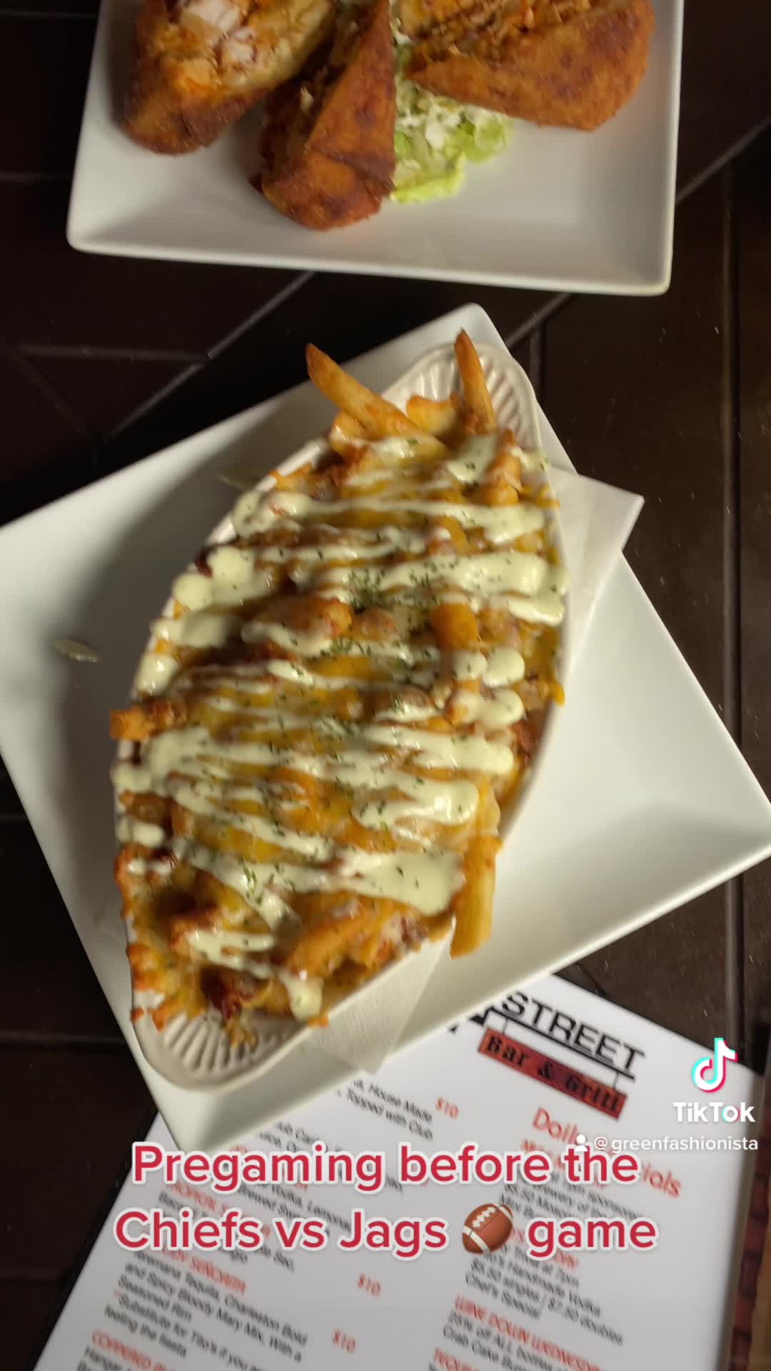 Video review of 4th Street Bar and Grill