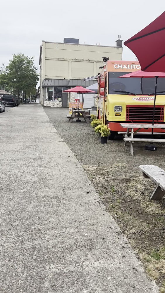 Chalitos Tacos