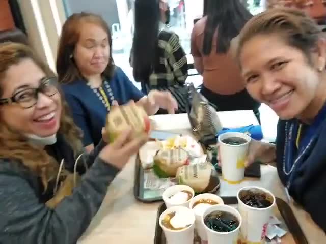 Burger King - Two Central