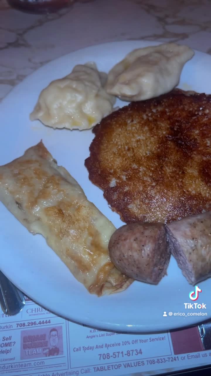 Sawa's Old Warsaw Restaurant