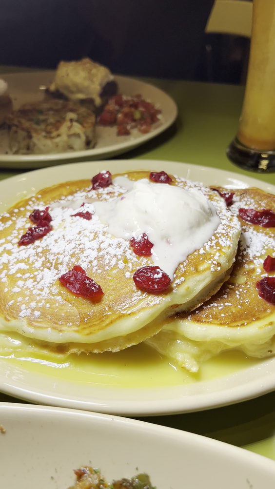 Snooze, an AM Eatery