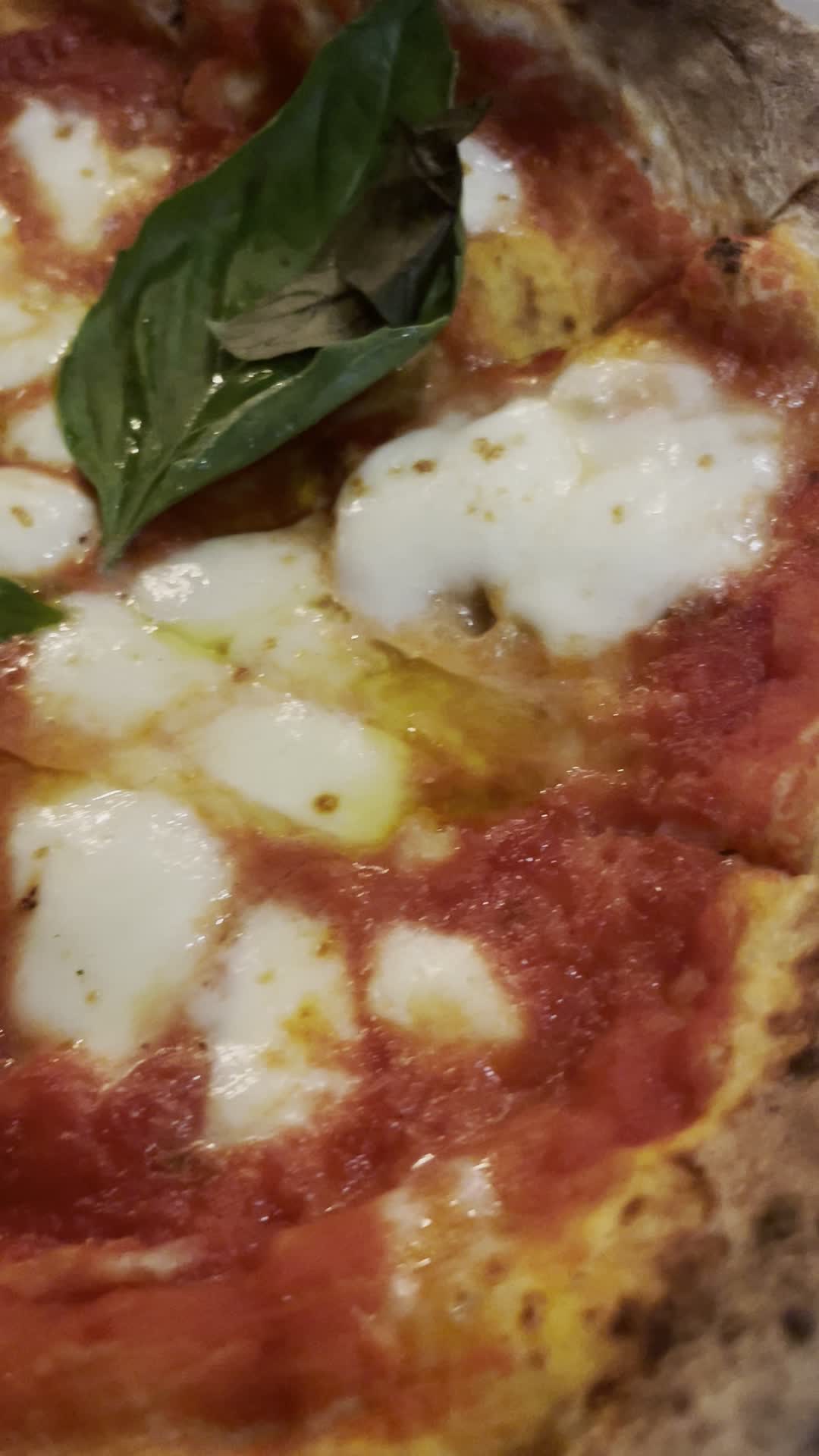 Video review of Ovest Pizzoteca