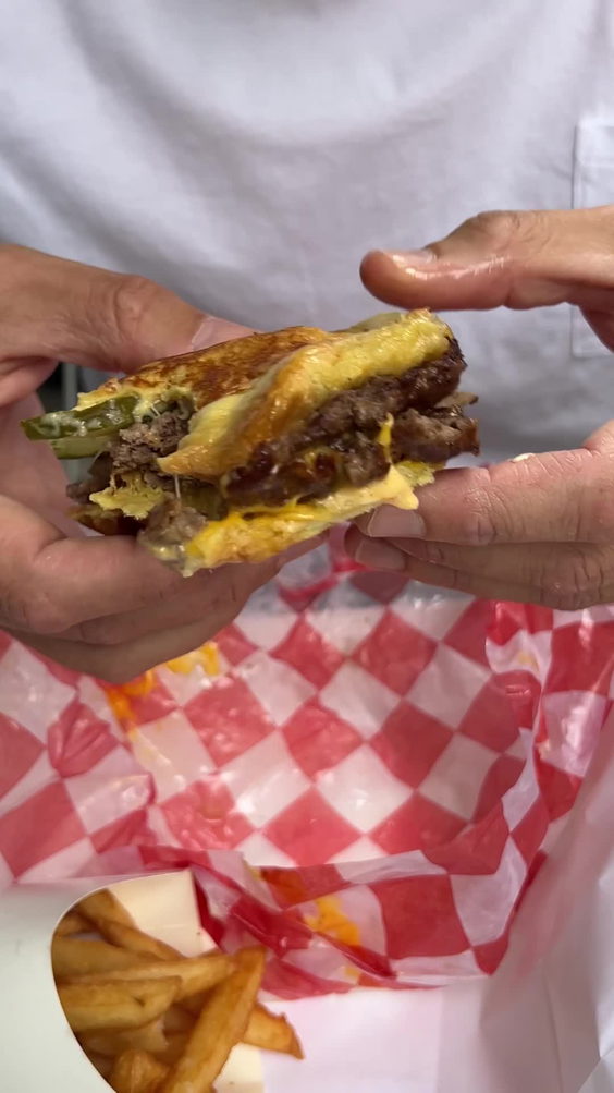 7th Street Burger