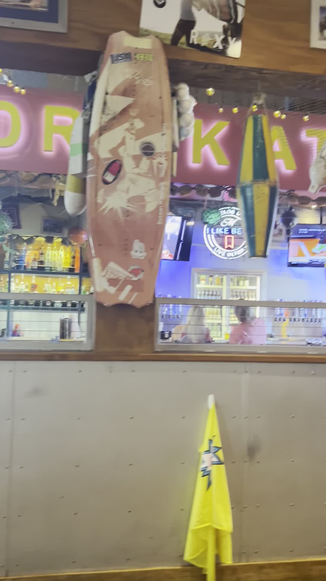 Video review of Joe's Crab Shack