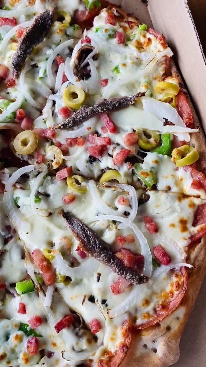 Pendeli's Pizza Laval