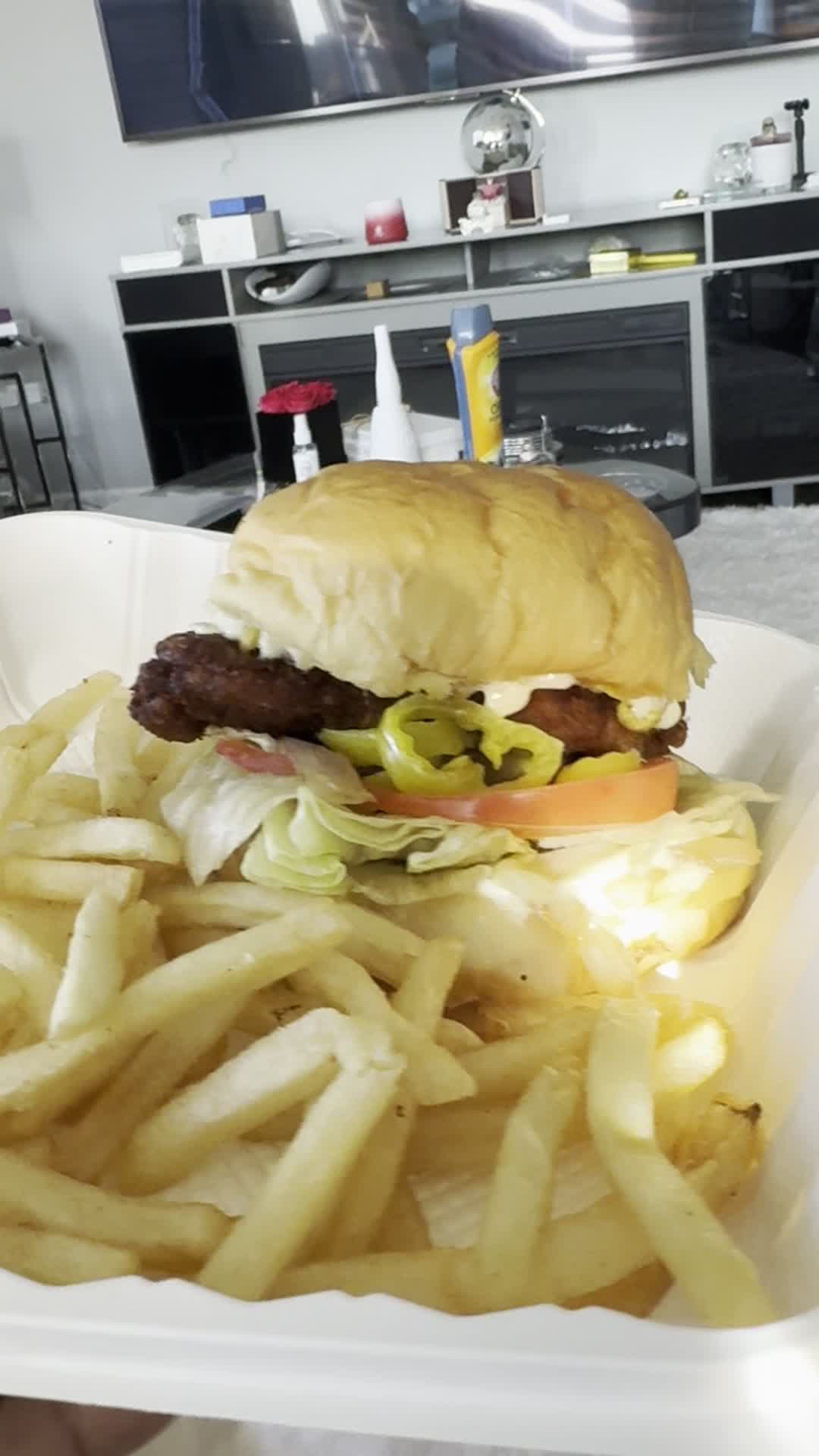 Video review of Islander Bar & Grill