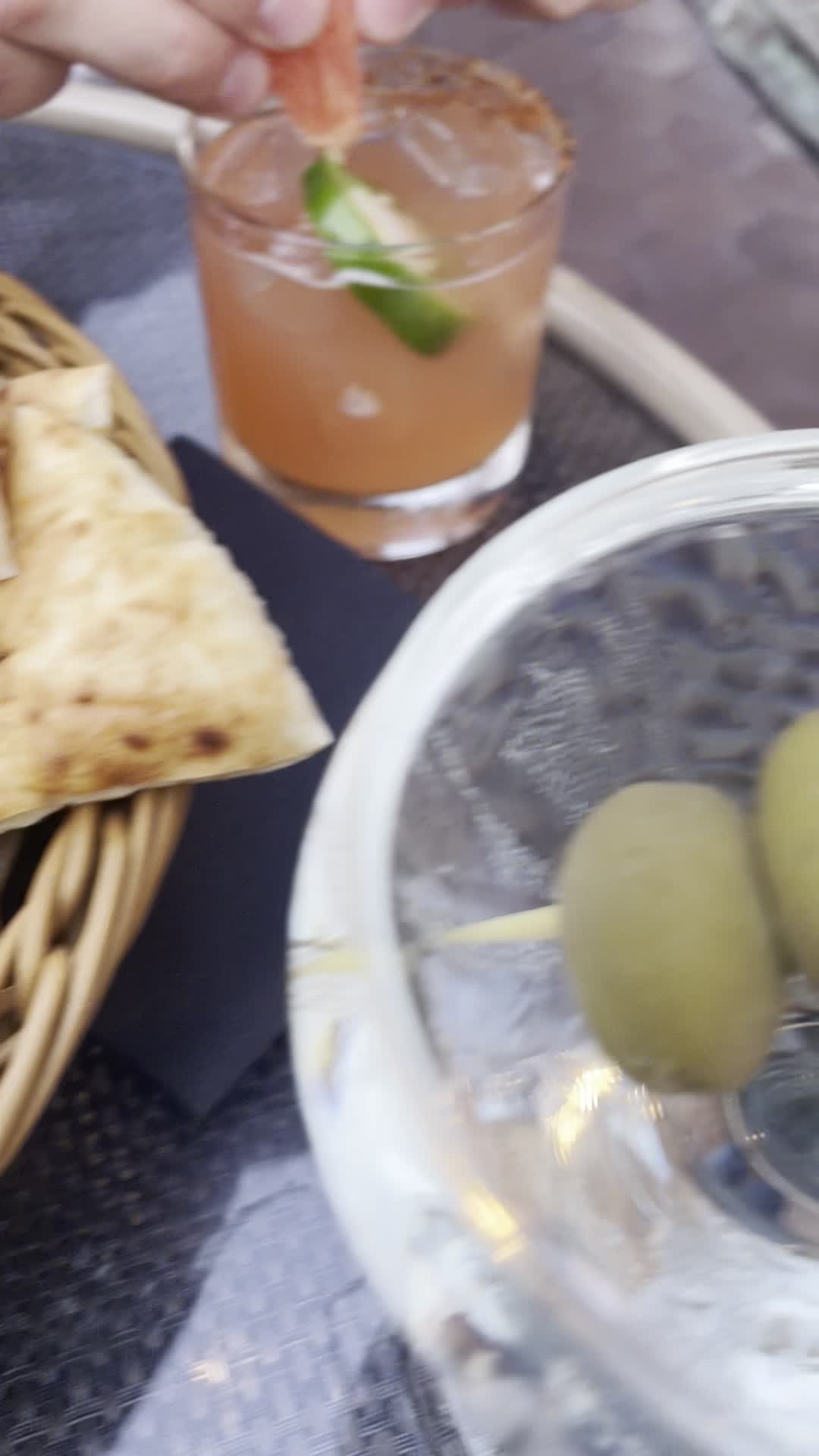 Video review of Broken Shaker