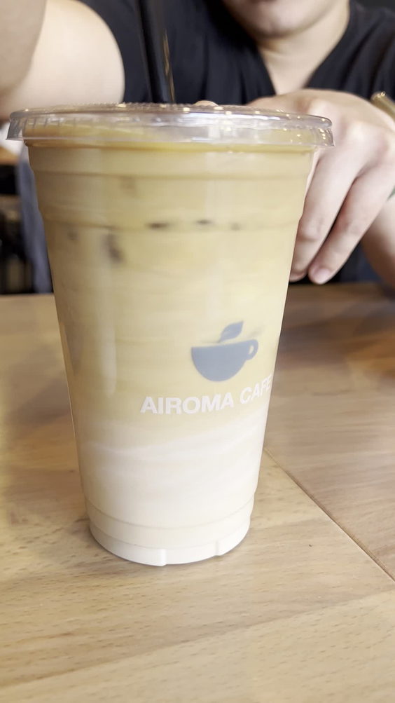 Airoma Cafe