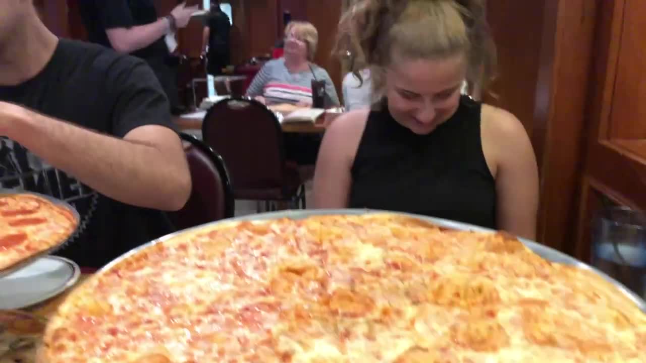 Pete & Elda's Bar / Carmen's Pizzeria