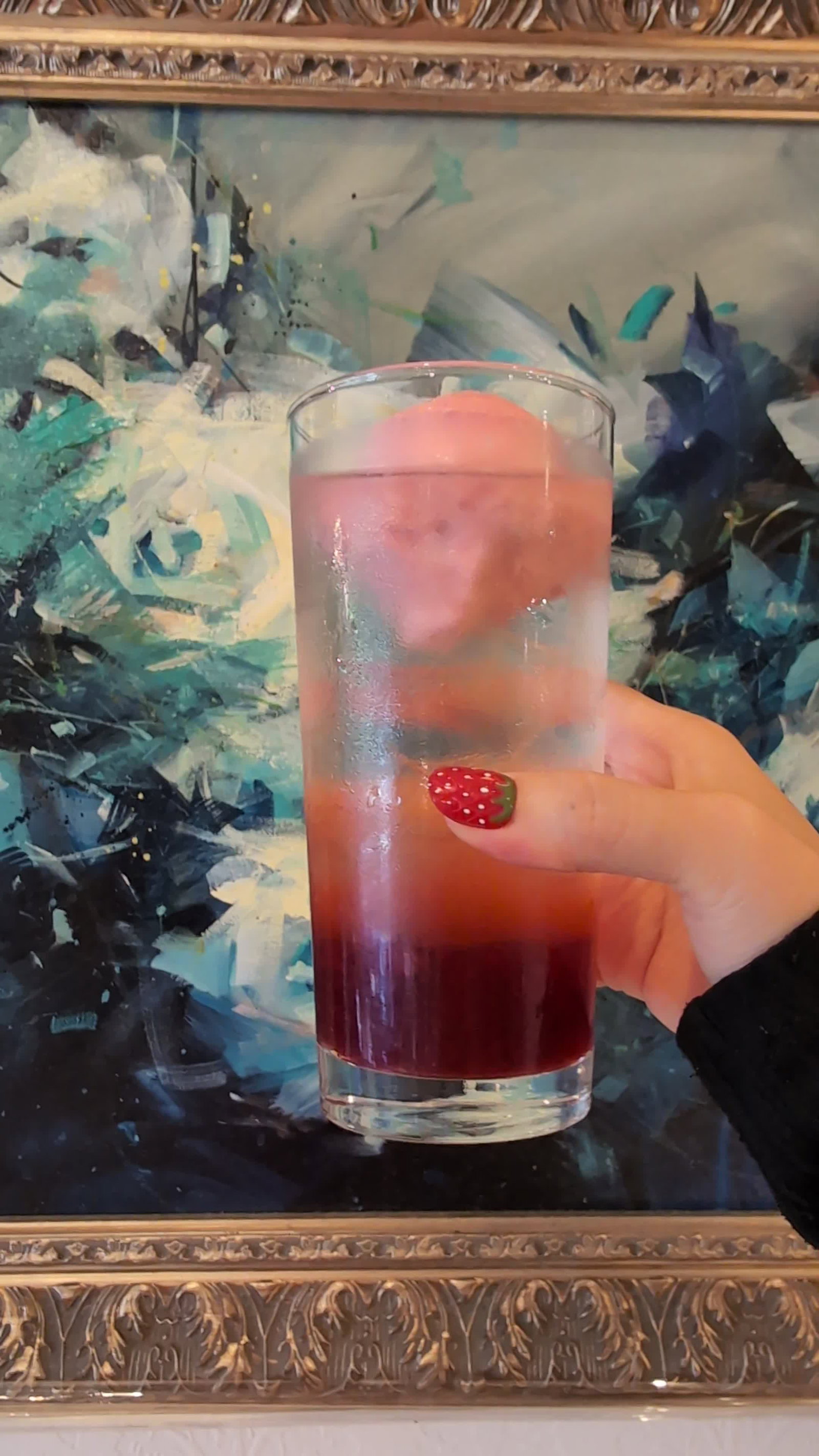 Video review of Cafe de l'Orangerie