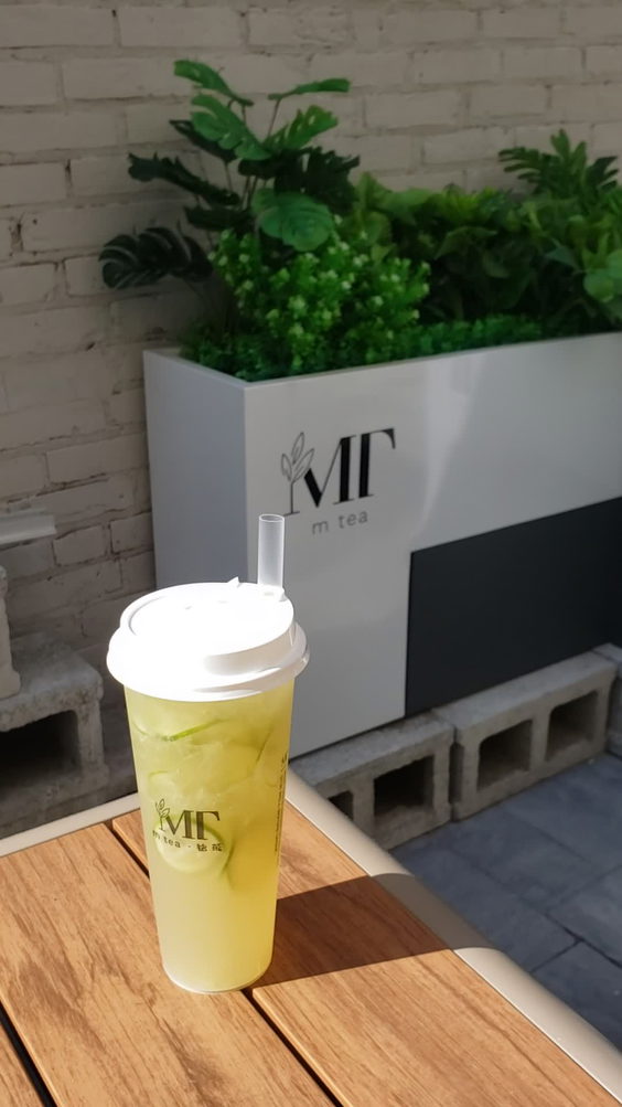 MTea Sushi & Dessert