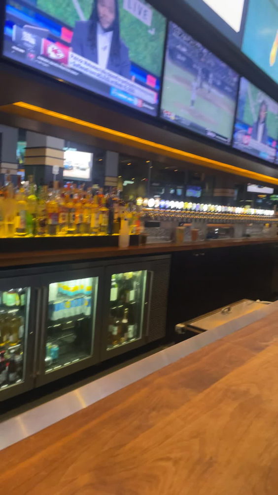 Tony C's Sports Bar & Grill