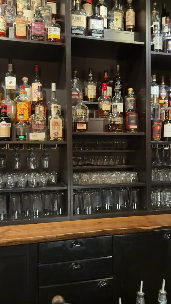 William Oliver's Publick House