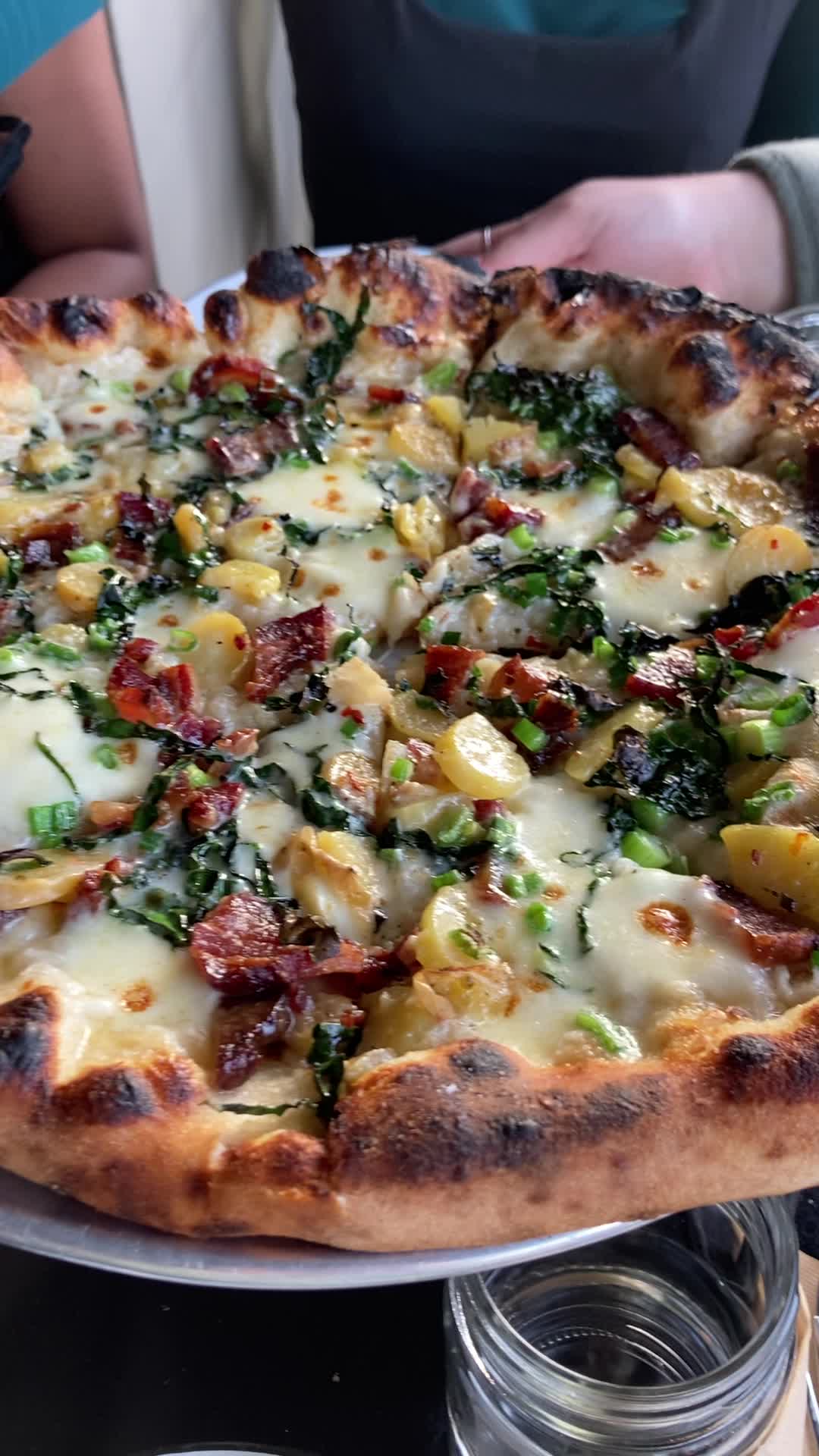 Video review of DERU Market