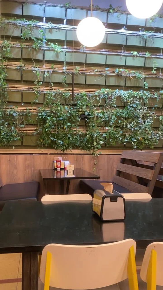 Brome Modern Eatery