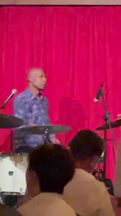 Video review of Metro Theatre