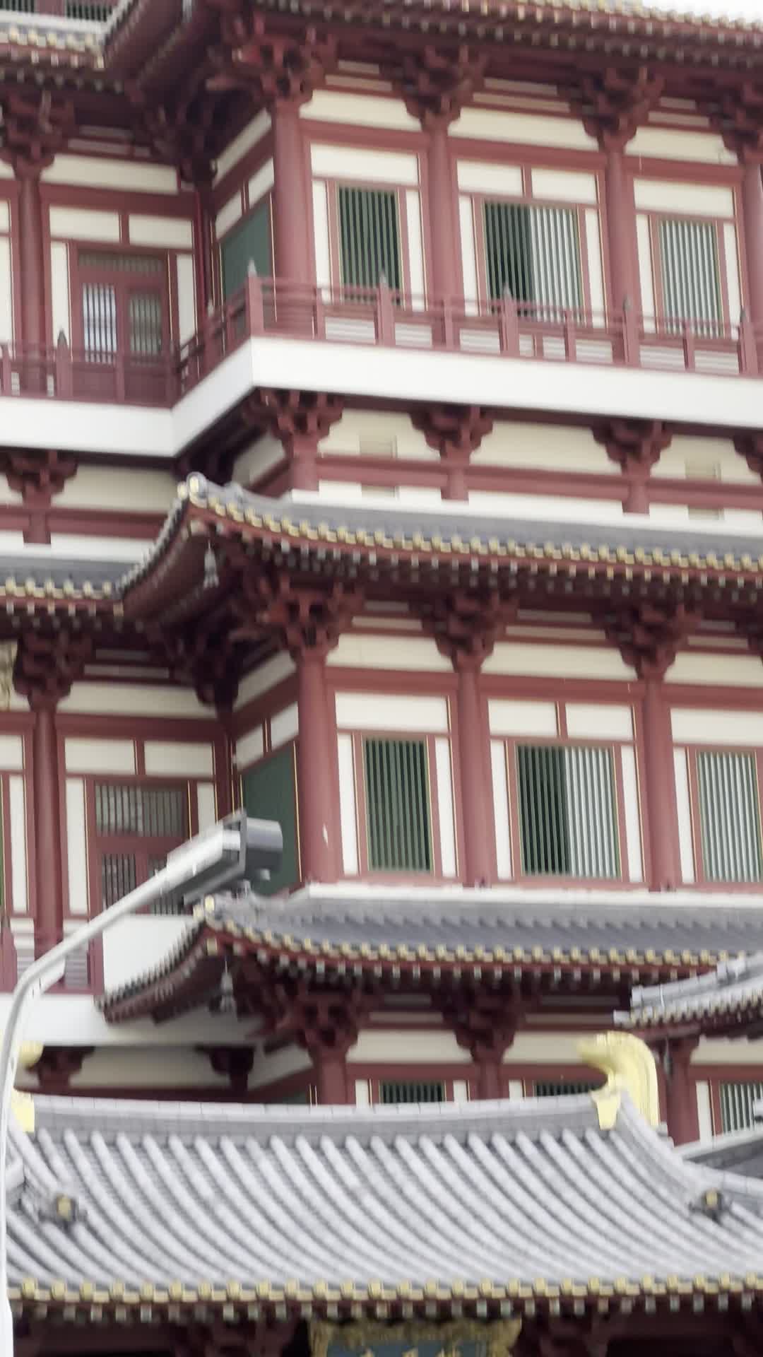 Video review of Buddha Tooth Relic Temple & Museum