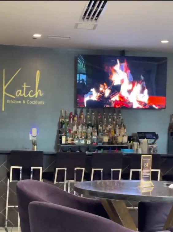 Katch Kitchen & Cocktails