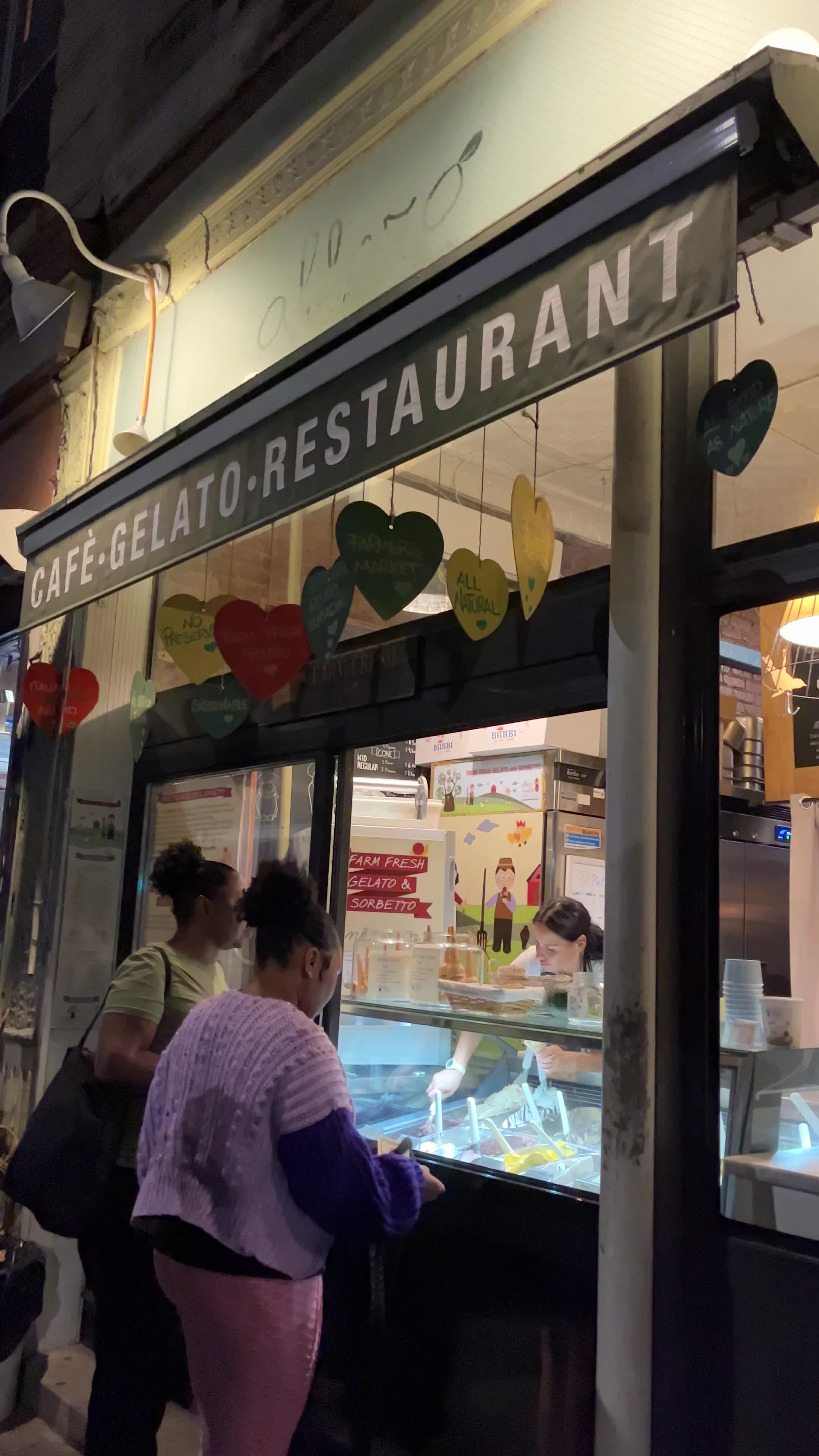 Video review of L'Albero Dei Gelati