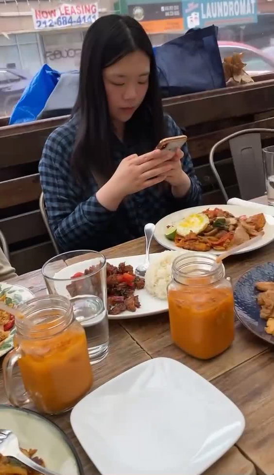 Saranrom Thai
