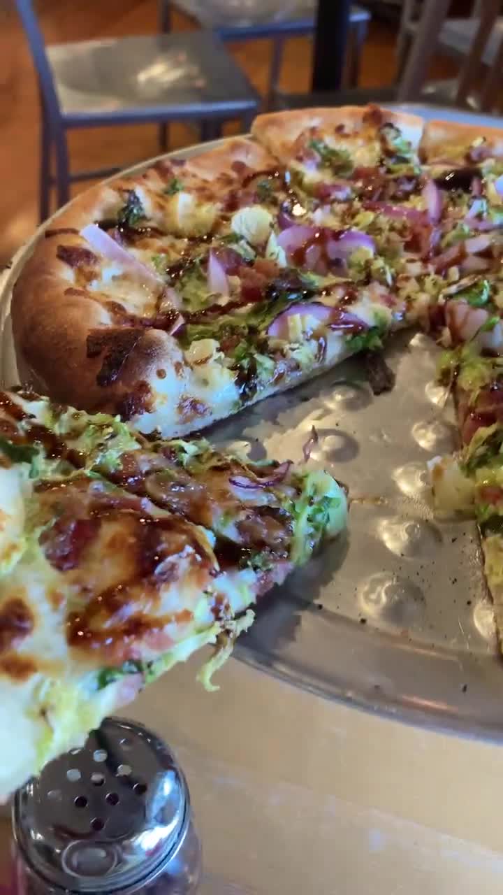 Ten Cousins Brick Oven