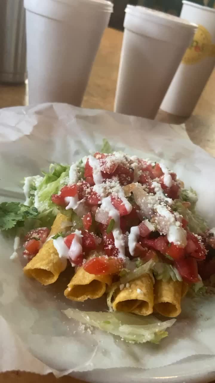 Video review of Felipe's Mexican Taqueria