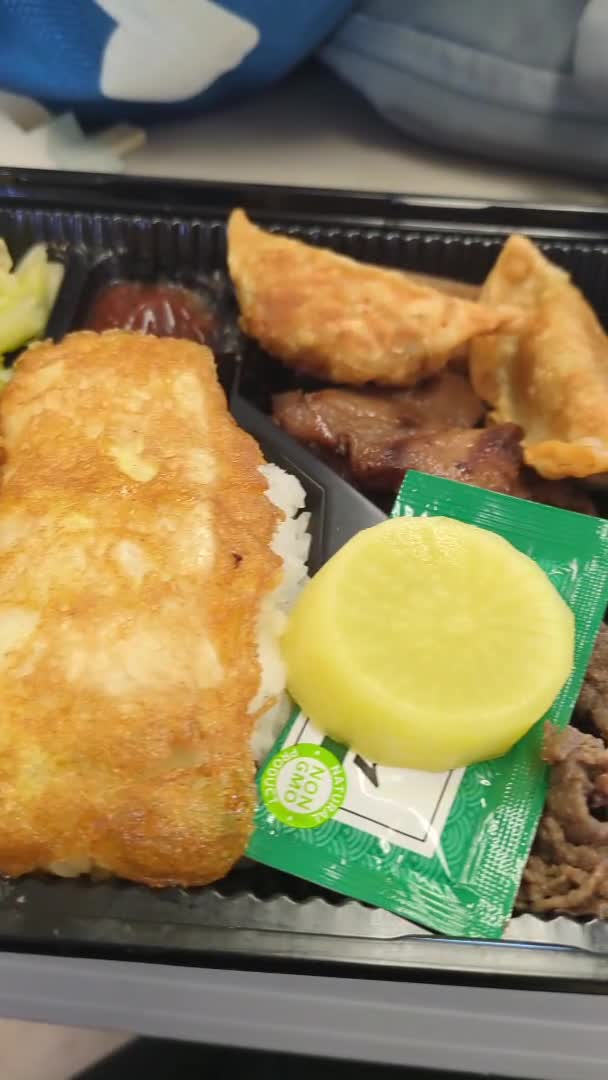 Video review of Sam's Delicatessen