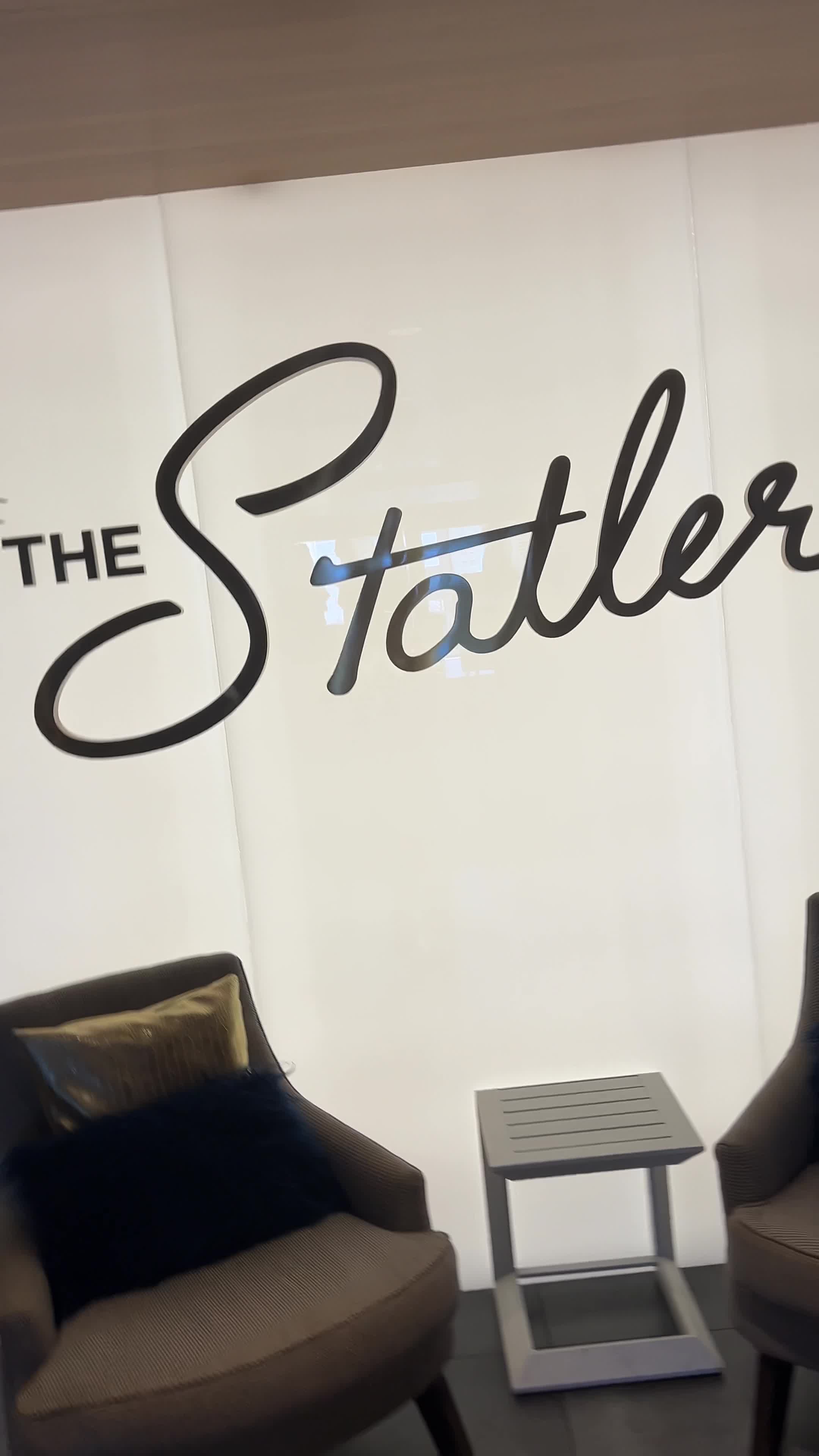 Video review of The Statler