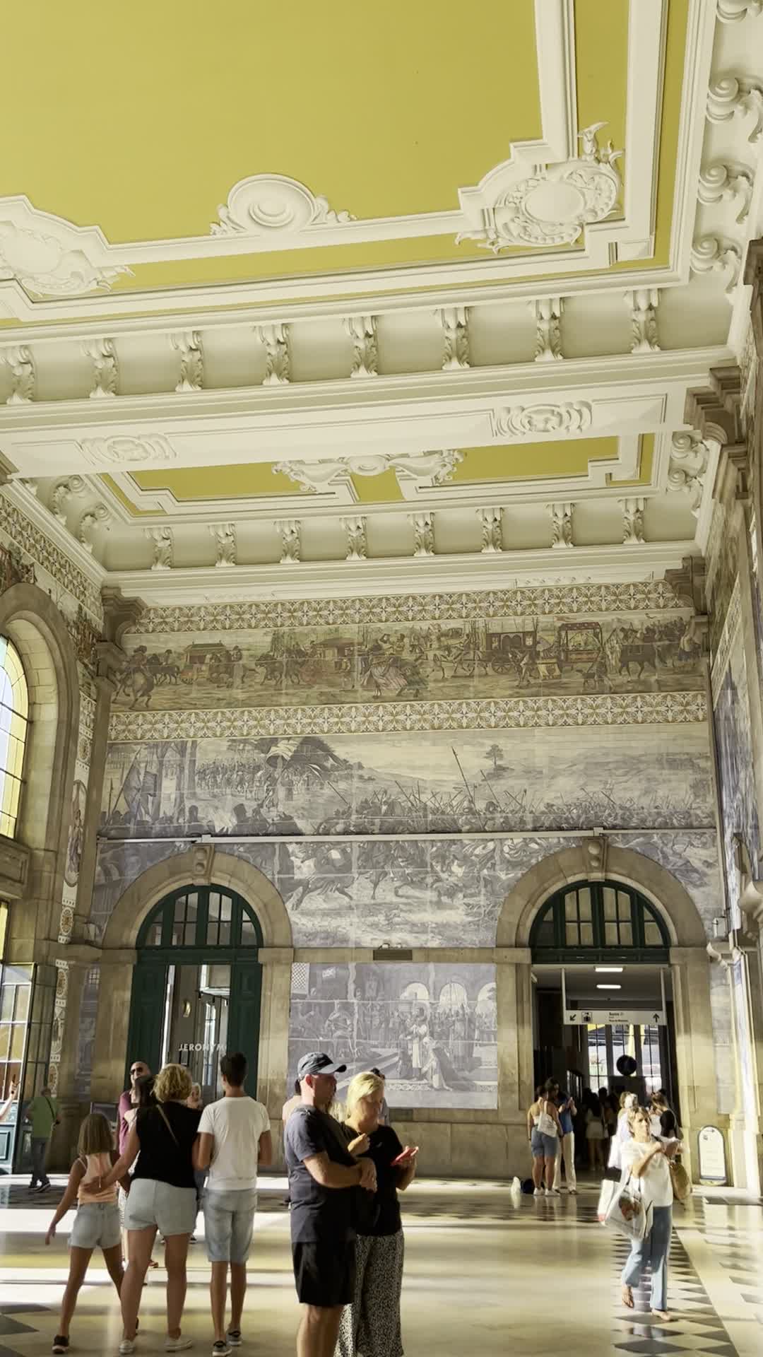 São Bento Train Station