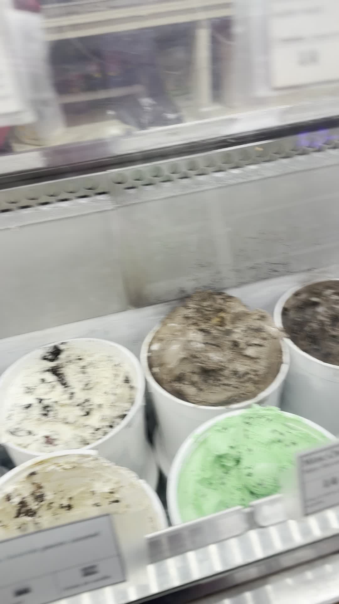 Video review of Ben & Bill's Chocolate Emporium