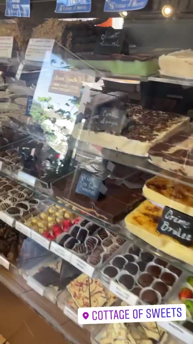 Video review of Cottage of Sweets