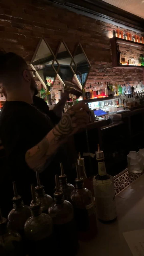 Kiesling Bar