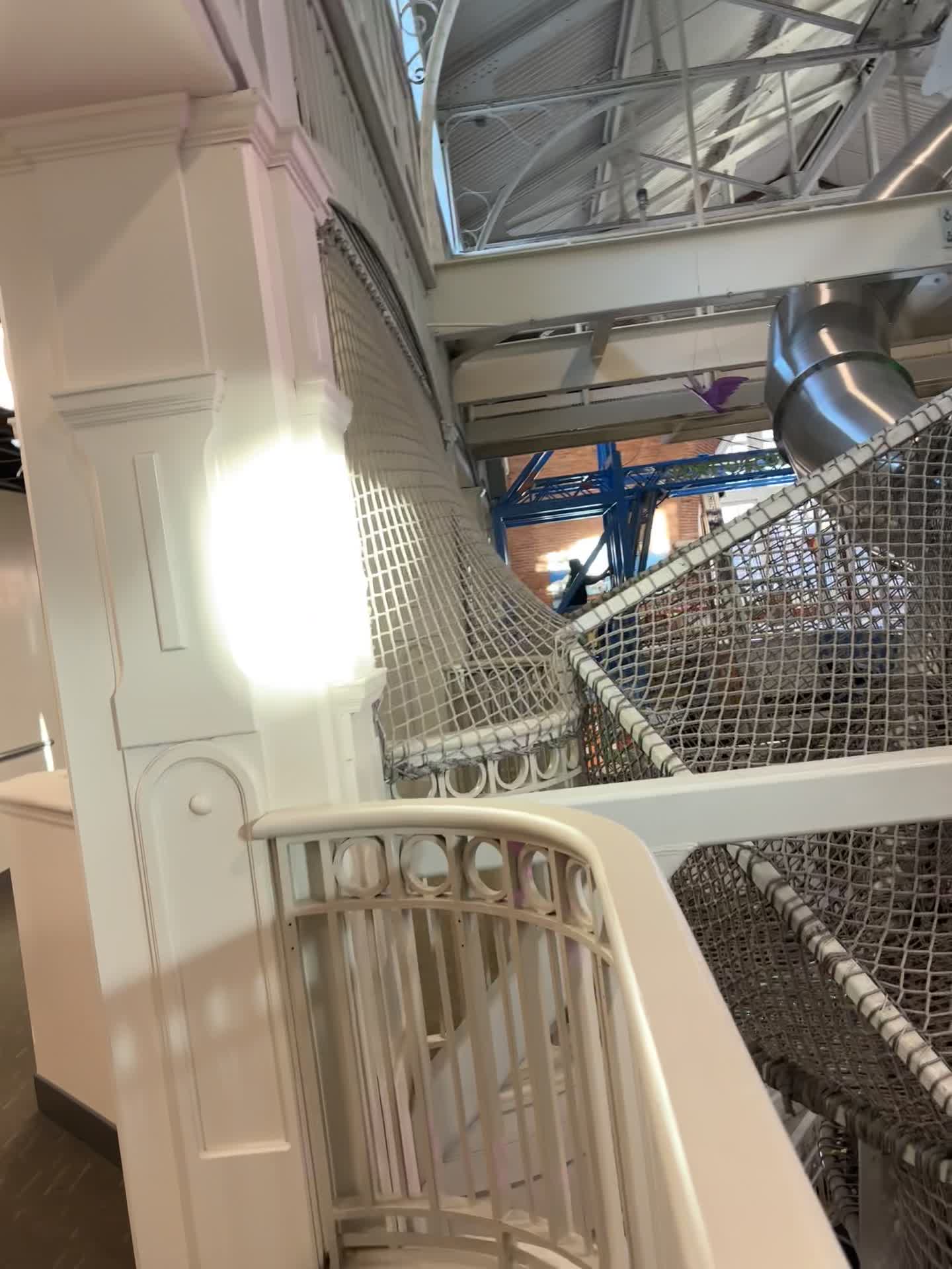 Video review of Port Discovery Children's Museum