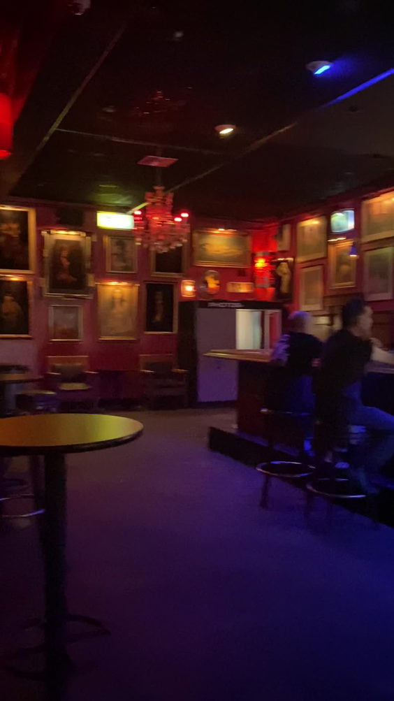 Alex's Bar