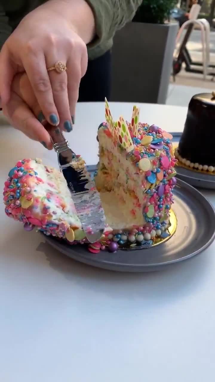 Video review of Ted's Bulletin