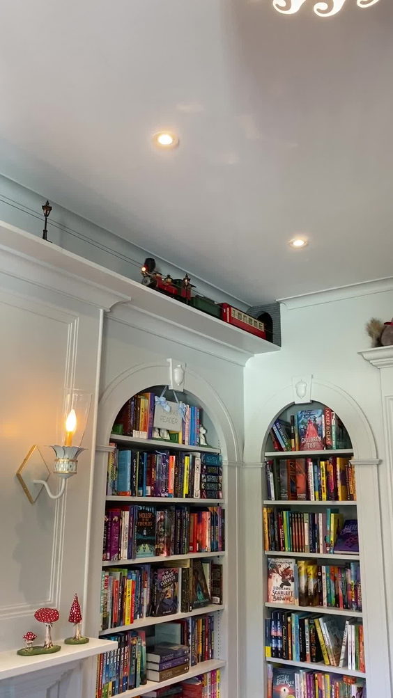 Beacon Hill Books & Cafe