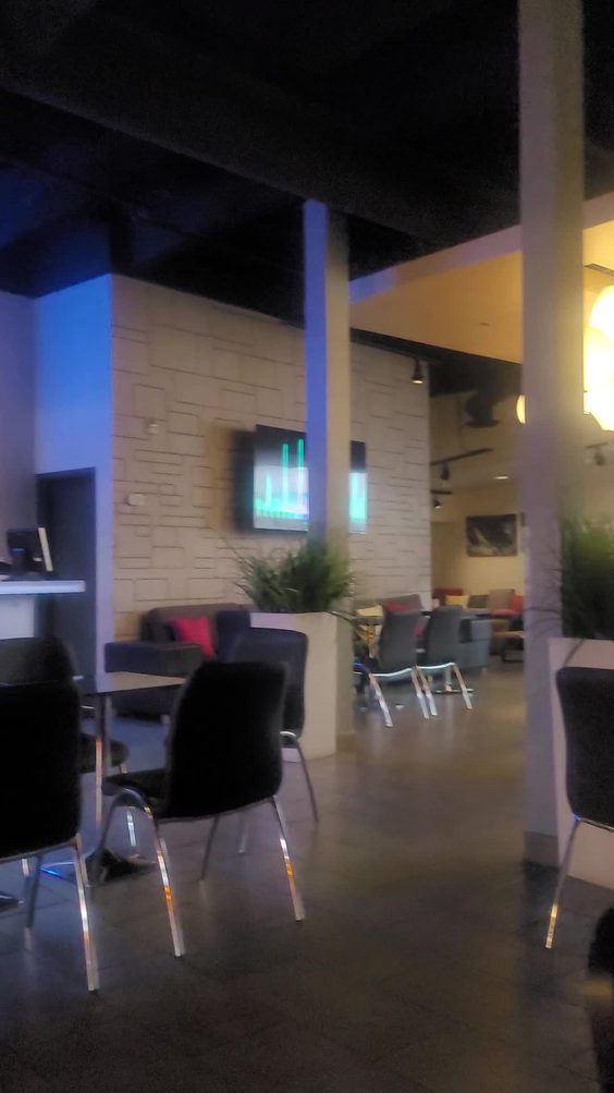 Aloft Calgary University