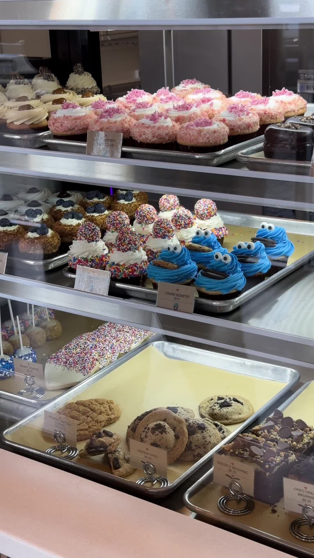 Video review of My Delight Cupcakery