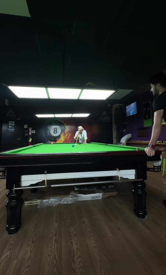 Delta rocks billiard
