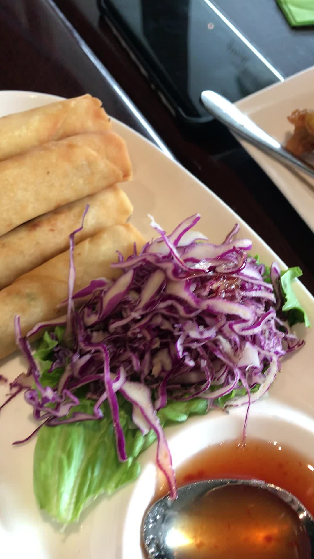 Bai Tong Thai Restaurant